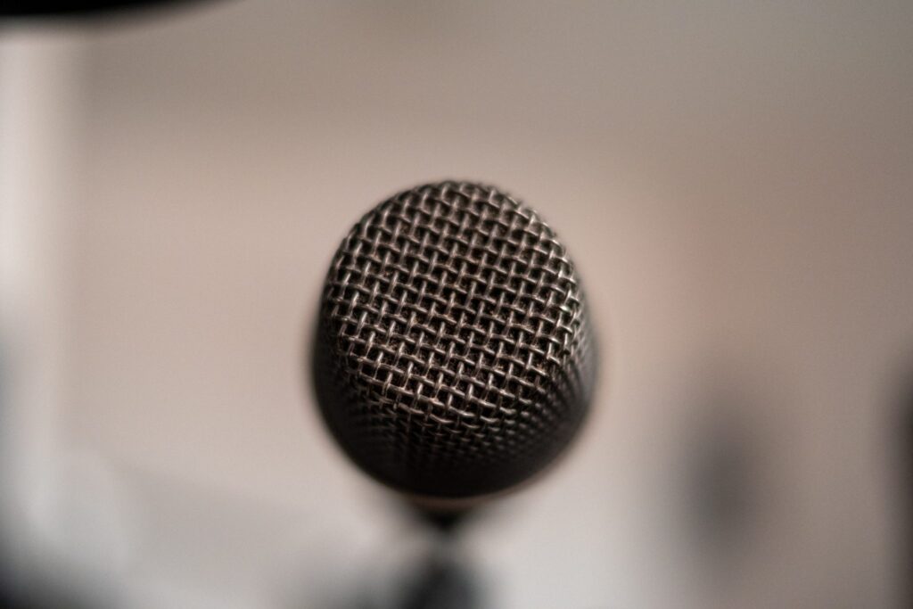 Live, premiere or encore? Know what you are listening to